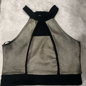 Medium gold and black top